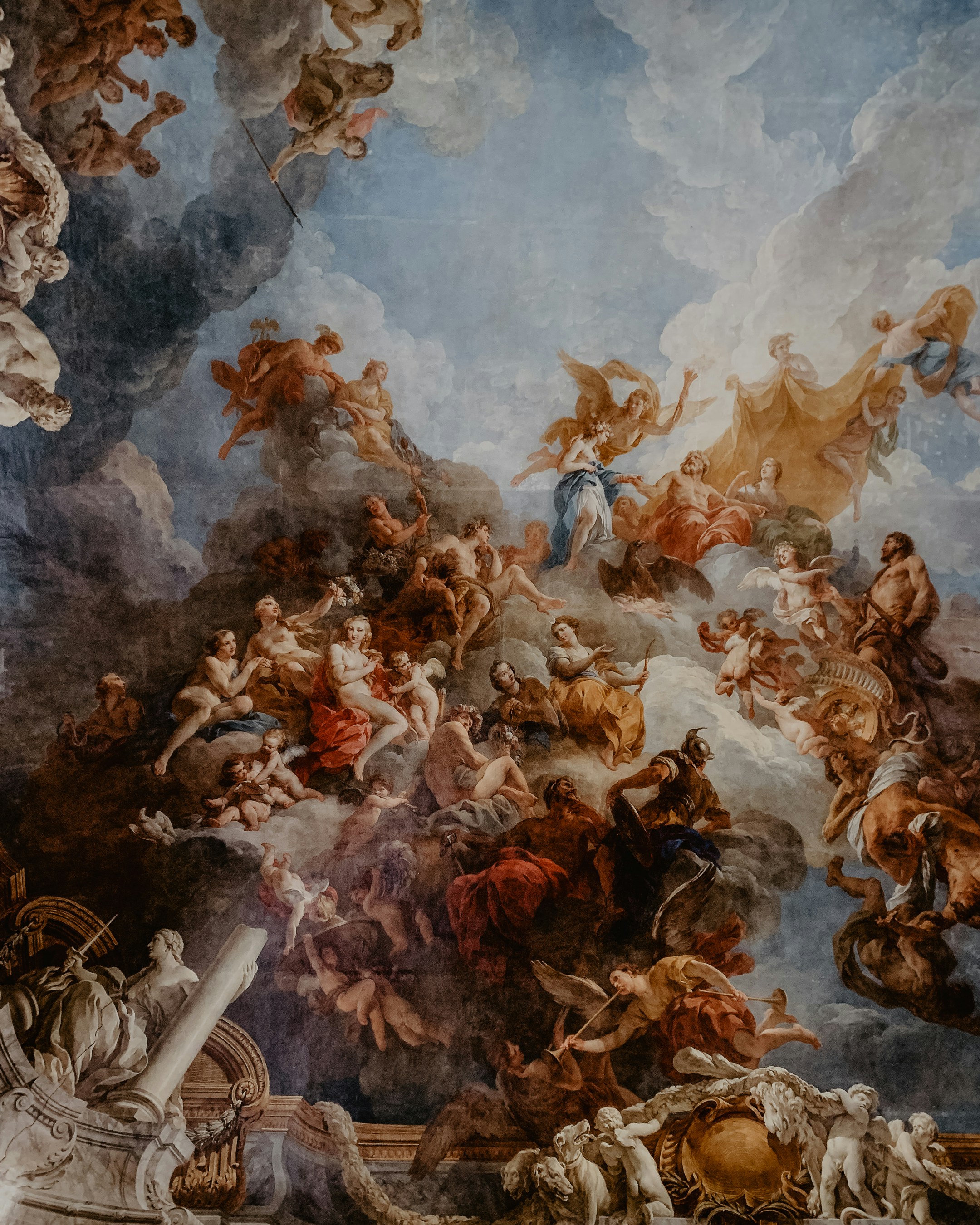 Arte - Pennelli e tavolozza con colori
